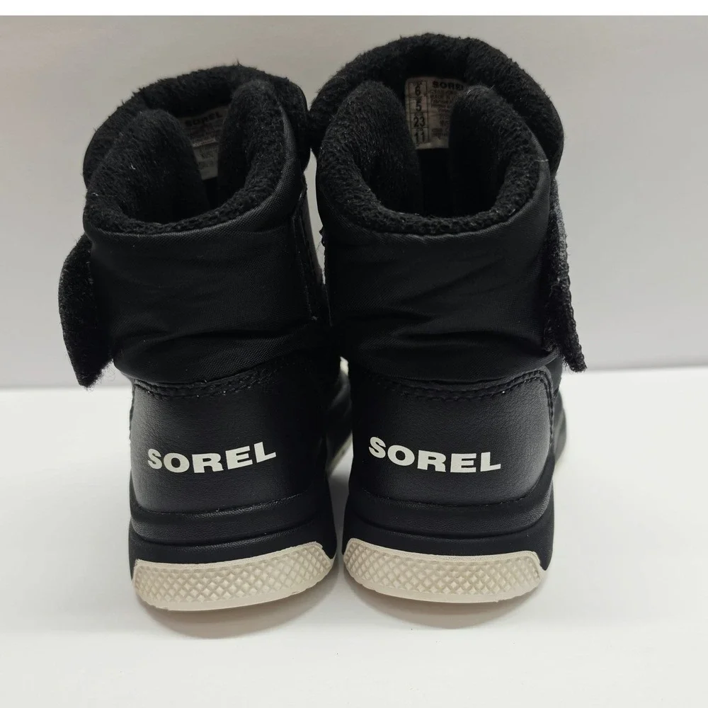 Sorel Whitney II Strap Snow Boots Kids 6 Black Waterproof Faux Fur NV5235-010